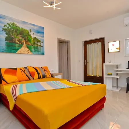 Mala Vala 925 - Adapted Apartamento *