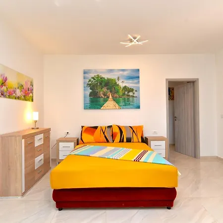 Apartments Mala Vala 925 - Adapted