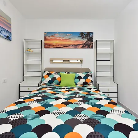 Appartement Mala Vala 925 - Adapted *